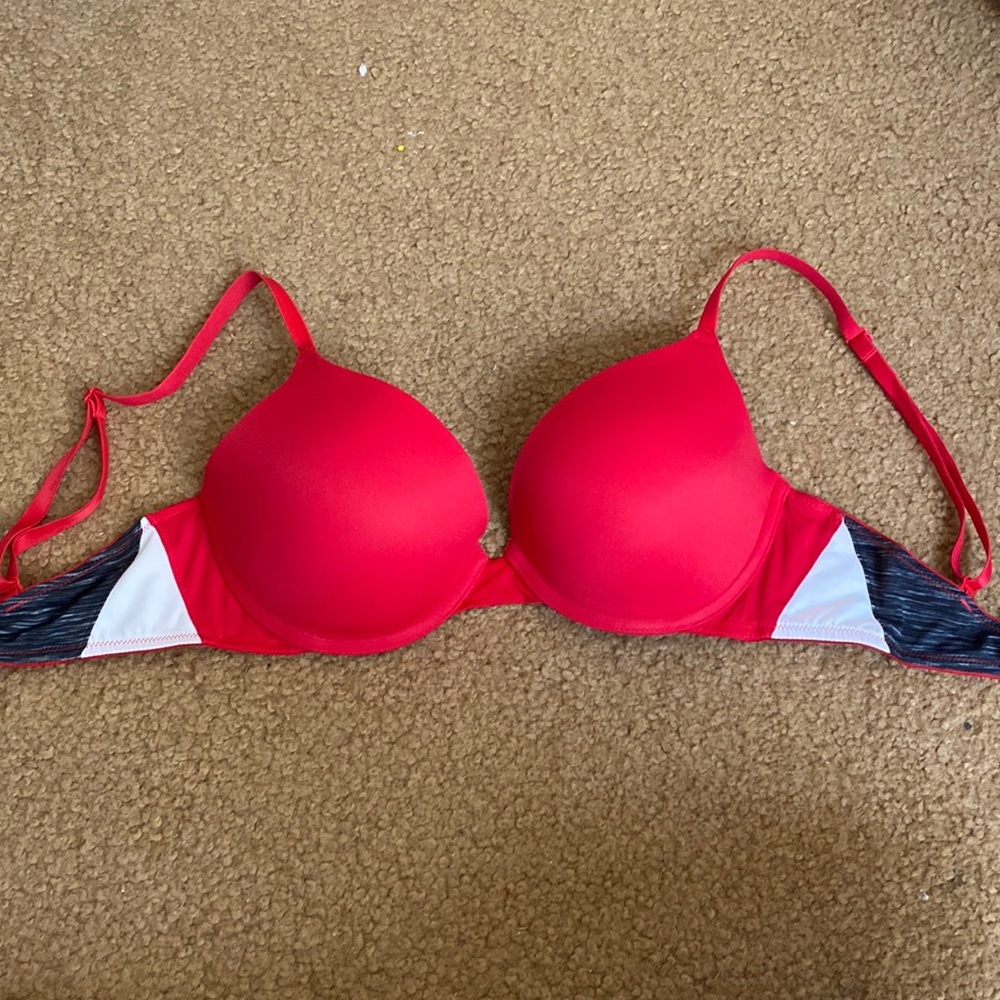 PINK bra